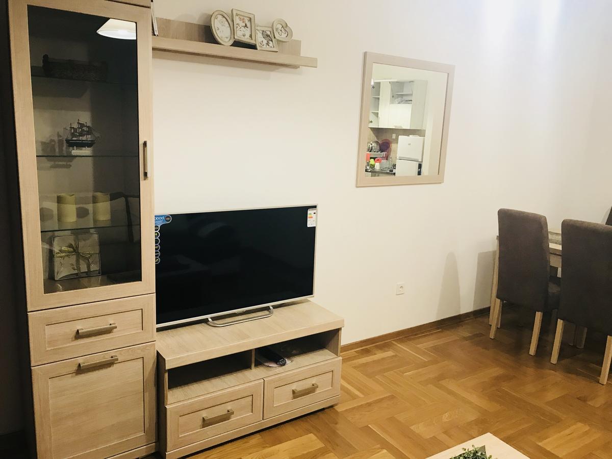 Apartments Sneza Risan Exterior foto